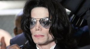 Michael Jackson dies owing up to 0m